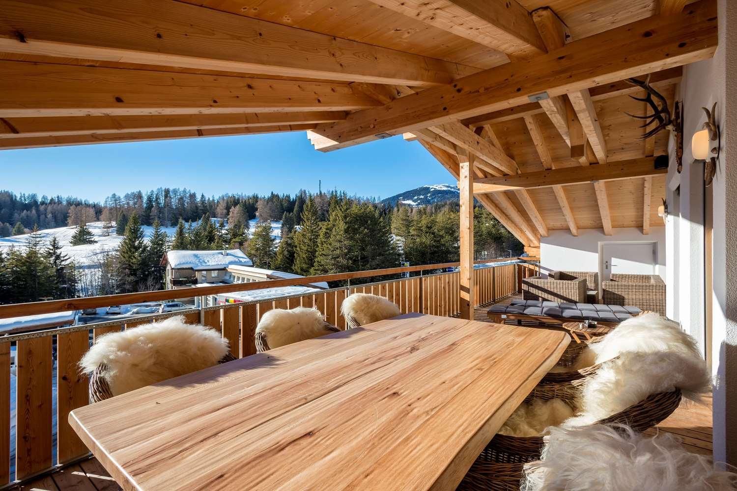 Hotel Sarain Active Mountain Resort Lenz エクステリア 写真