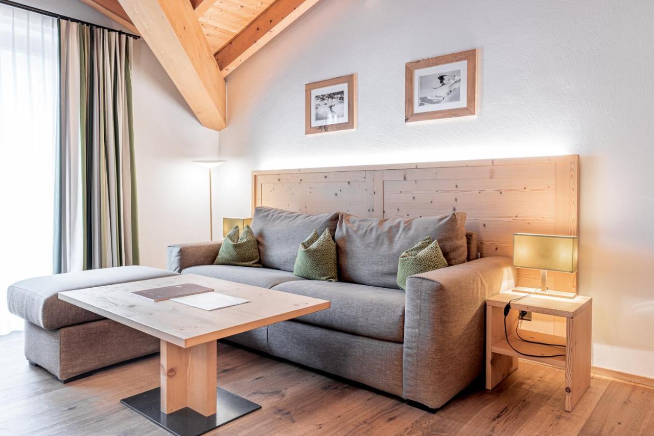 Hotel Sarain Active Mountain Resort Lenz エクステリア 写真