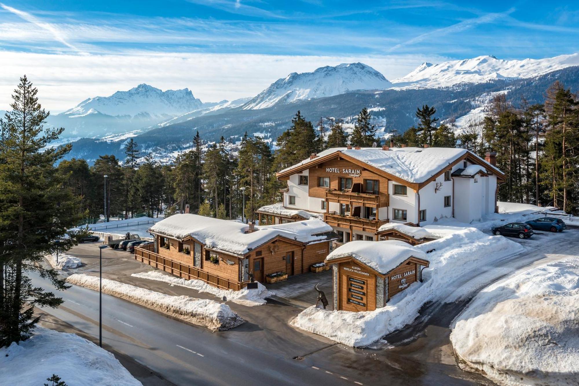 Hotel Sarain Active Mountain Resort Lenz エクステリア 写真